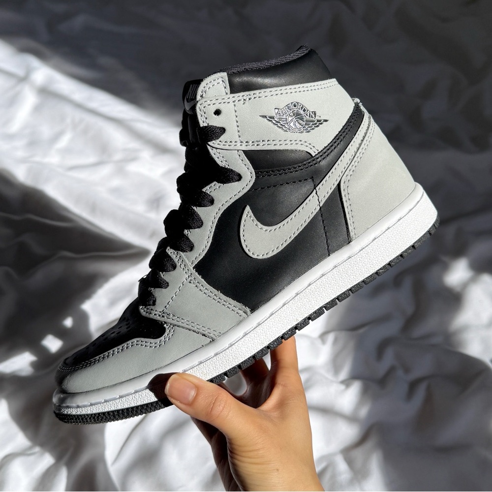 NIKE Jordan 1 Retro High Shadow 2.0